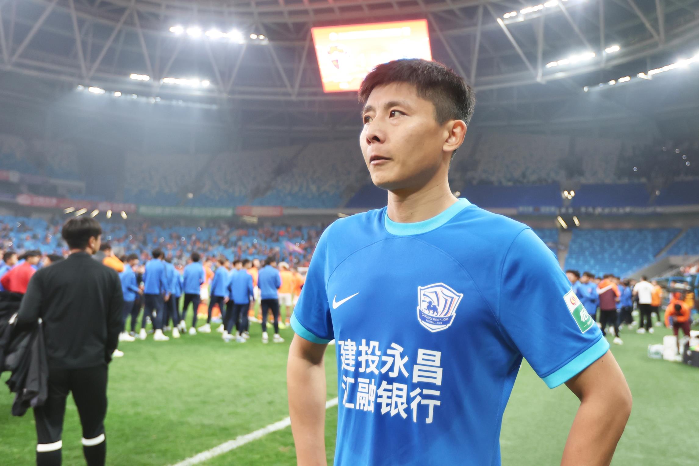 今天第5個！鄭凱木質(zhì)疑滄州：連續(xù)四年欠球員工資，還能過準(zhǔn)入？